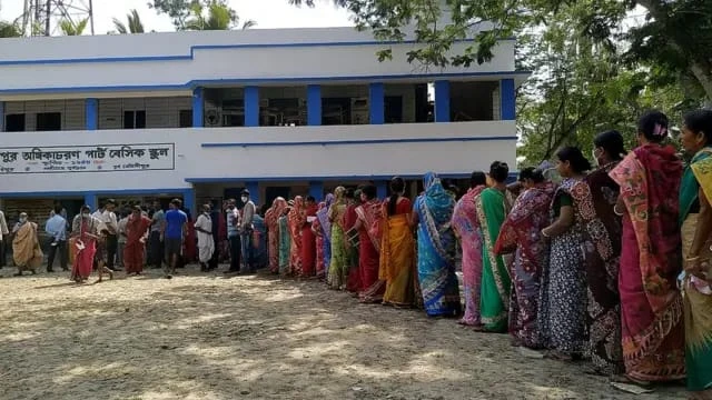 ভোটার উপস্থিতিই কি নির্বাচনকে গ্রহণযোগ্য বানায়?